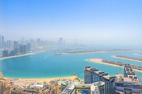 Ultra Luxury Palm Tower with Shared Hotel Facilities
