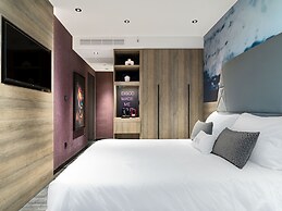 NYX Hotel Limassol