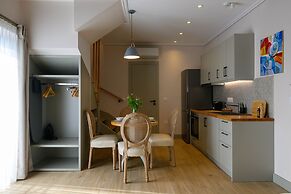 Kannas Mani-Luxury Suites- Adults friendly 14+