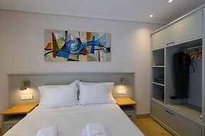 Kannas Mani-Luxury Suites- Adults friendly 14+