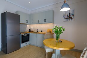 Kannas Mani-Luxury Suites- Adults friendly 14+
