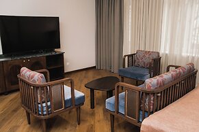 Makmani Hotel