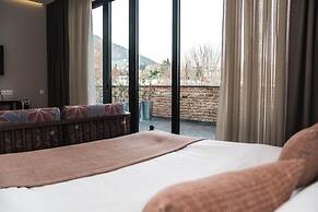 Makmani Hotel