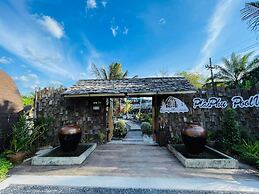 Plaiphu Pool Villas