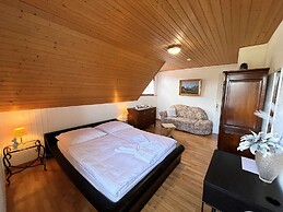 Villa Mai