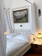 Villa Mai