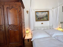 Villa Mai