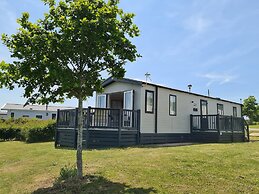 Vendee Lodge