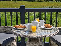 Vendee Lodge