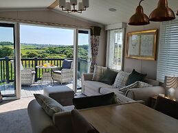 Vendee Lodge