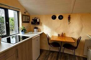 Little Linney - Sleeps 2 - Garden - Parking - Wifi