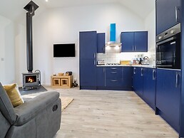 3 Mountain View