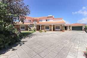 Guincho Typical House II by Homing