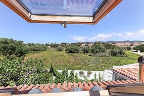 Guincho Typical House II by Homing