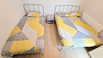 2-bed House - Sleeps 5 & Central Links
