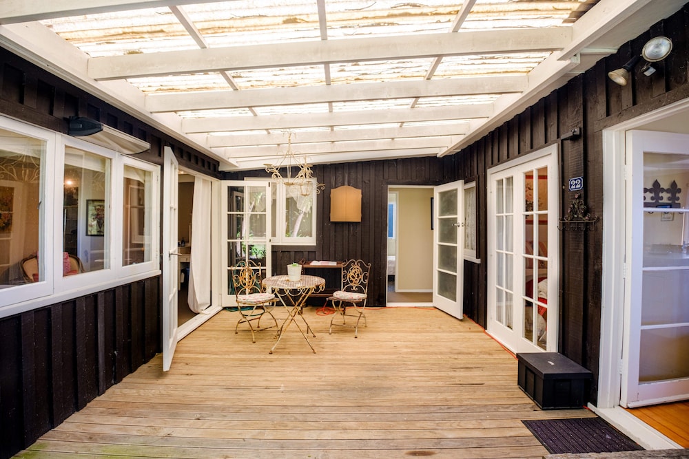 Palm Beach Cottage