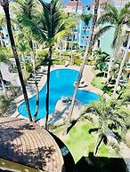 2 Minutes Walk to Beach Huge 3 bdrm Condo with Pool