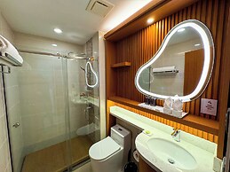 Cebu One Tectona Resort Hotel
