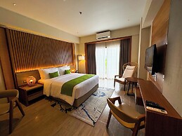 Cebu One Tectona Resort Hotel