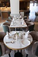 SQUARE hotel