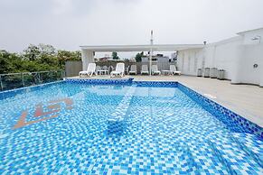 SQUARE hotel