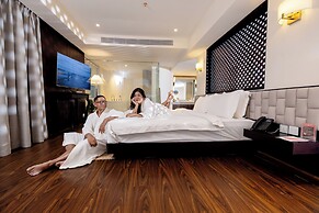 SQUARE hotel
