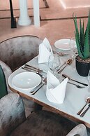 SQUARE hotel