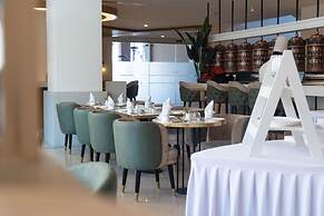 SQUARE hotel