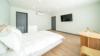 Namhae U9stay