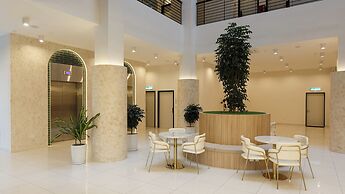 Wellesley Hotel