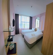 Wellesley Hotel