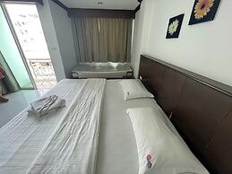 Fruit Paradise Hotel