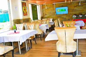 Omega Gardens Hotel