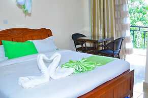 Omega Gardens Hotel