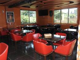 Omega Gardens Hotel