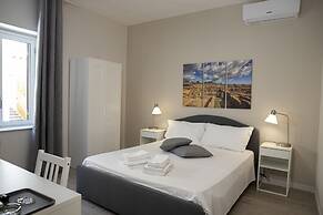 Esseneto Rooms