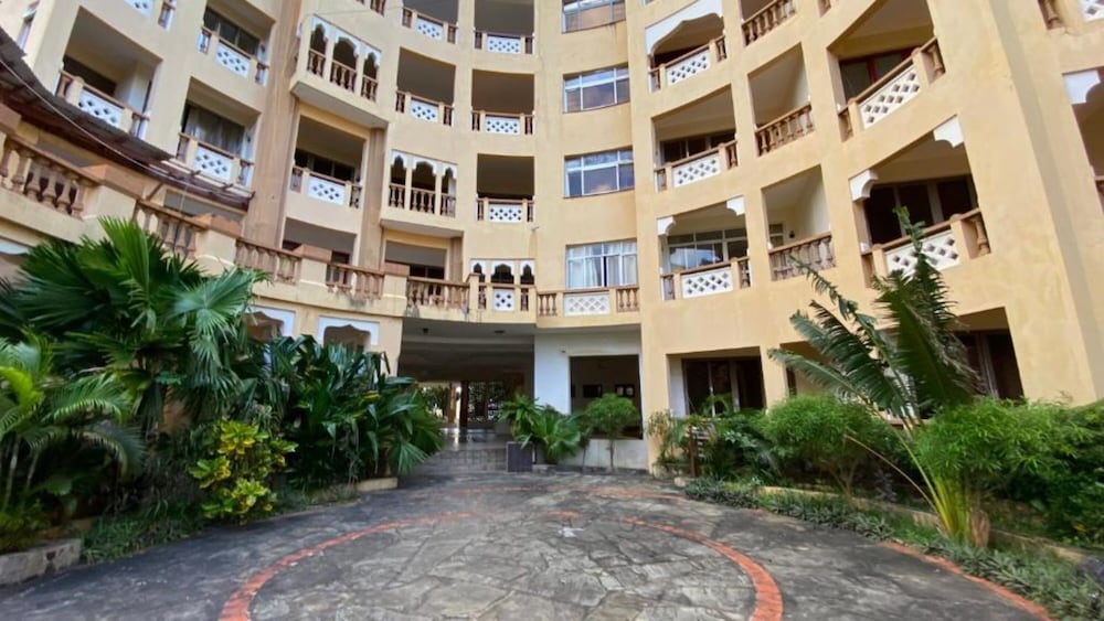 Shanzu Beachfront Suites