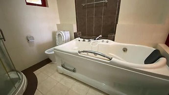 Shanzu Beachfront Suites