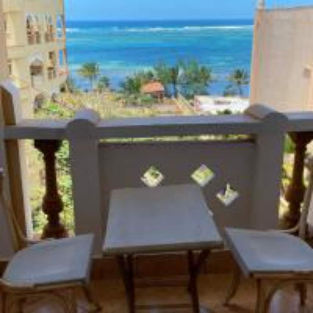 Shanzu Beachfront Suites