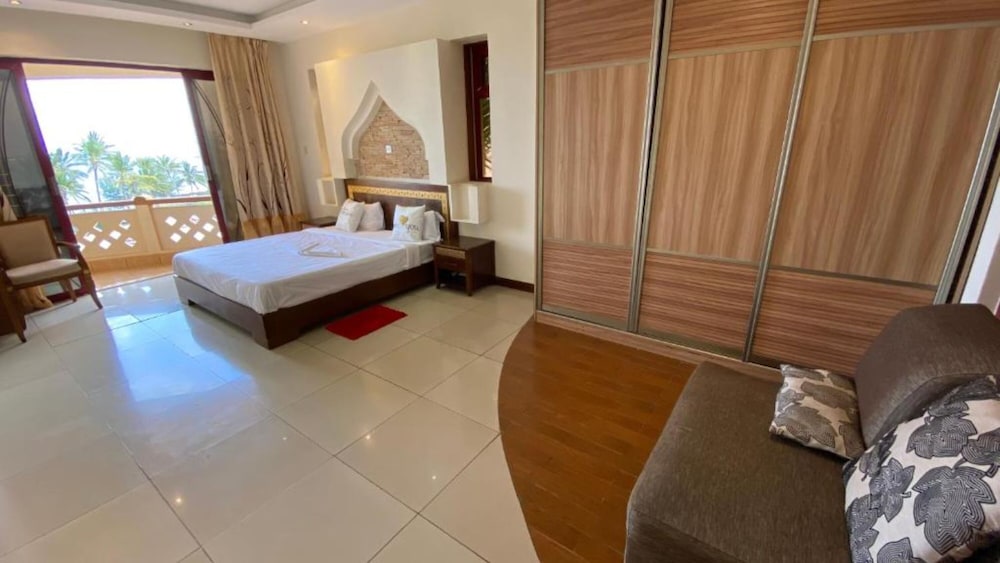 Shanzu Beachfront Suites