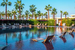 SERENITY QUEEN HOTEL