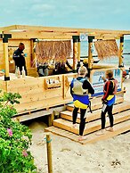 feels Beach Club Hotel