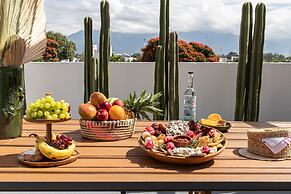 Rooftop Hot Tub 3 levels 5br in Villa