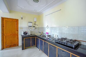 Shimla Woods 2BHK by Dumnu Homes