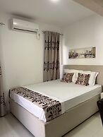 Pearl Apartments