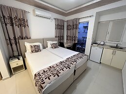 Pearl Apartments