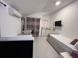Pearl Apartments
