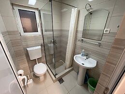 Pearl Apartments