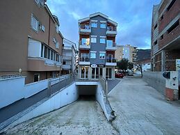 Pearl Apartments