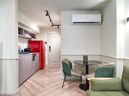LIV The City Suites